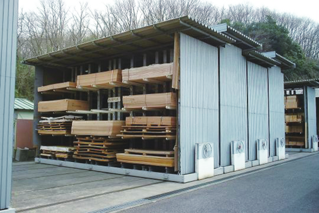 手動移動式
ラック関係 屋外カンチ
マテハン三重 木材乾燥
乾燥材保管