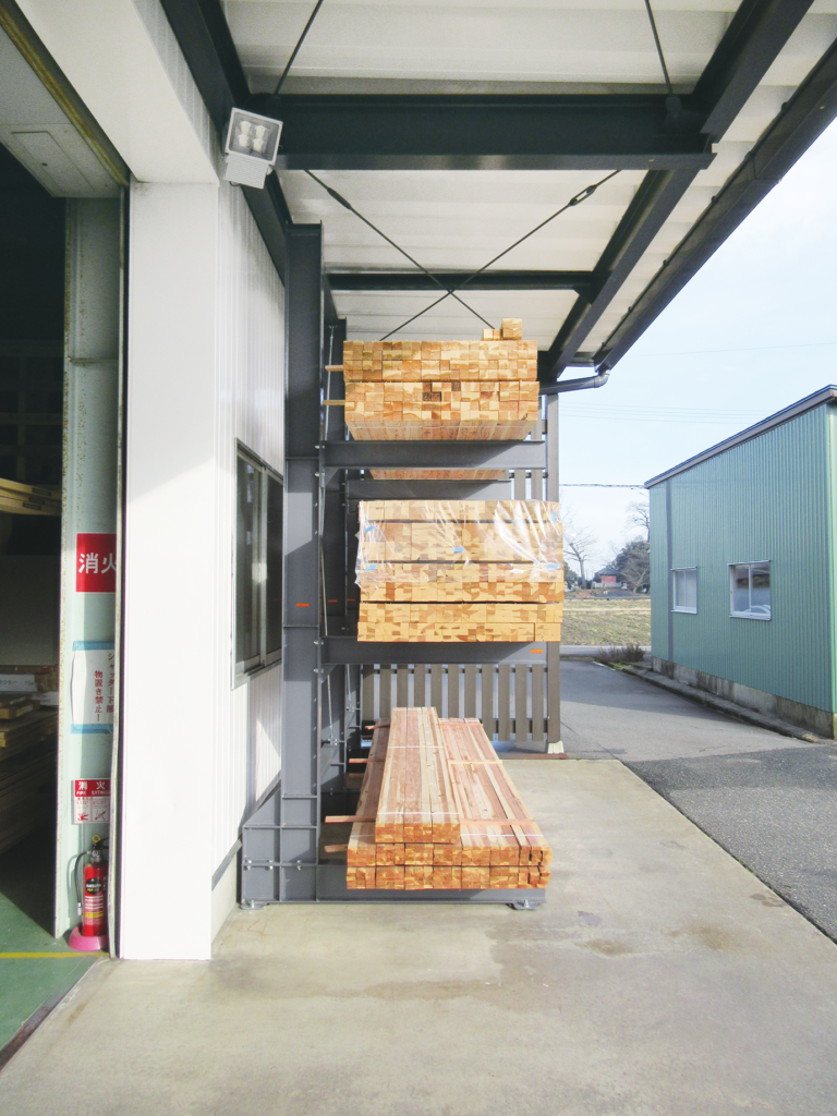 固定ラック カンチラック
耐荷重400kg 長尺物保管
木材 建材保管